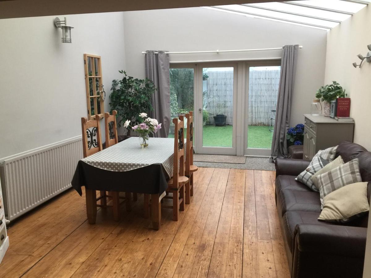 Large 2-Bed House Derbyshire Off Chatsworth Rd Chesterfield Exteriör bild